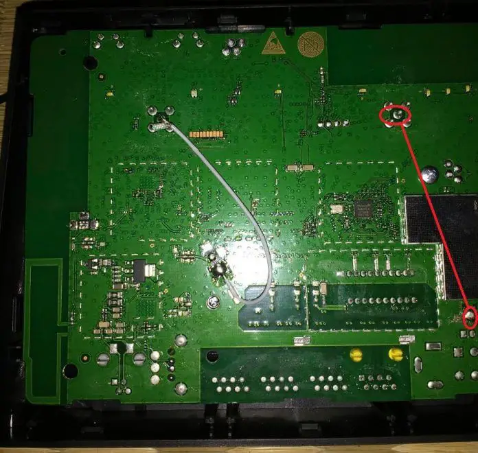 How to Put External Antenna in Huawei B310 Router?